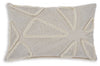 Irvetta Pillow (Set of 4) | Taupe/Cream | Ancho: 55.9cm - Alto: 35.6cm - Prof: 17.8cm