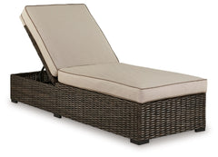Coastline Bay Outdoor Chaise Lounge with Cushion | Brown | Ancho: 71.4cm - Alto: 43.8cm - Prof: 195.3cm