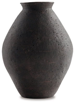 Hannela Vase | Antique Brown | Ancho: 33.0cm - Alto: 43.2cm - Prof: 33.0cm