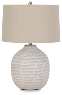 Jamon Table Lamp | Beige | Ancho: 45.7cm - Alto: 66.7cm - Prof: 45.7cm