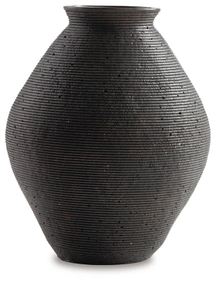 Hannela Vase | Antique Brown | Ancho: 25.4cm - Alto: 30.5cm - Prof: 25.4cm