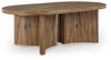 Austanny Coffee Table | Warm Brown | Ancho: 132.1cm - Alto: 43.2cm - Prof: 71.1cm