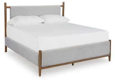 Lyncott King Upholstered Bed | Brown | Ancho: 2044.7 - Alto: 1470.15 - Prof : 2225.8 + Base Cama King - Anc 192cm x Lar 200cm x Alt 12cm