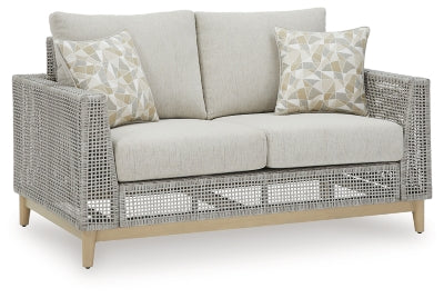 Seton Creek Outdoor Loveseat with Cushion | Gray | Ancho: 148.6cm - Alto: 91.1cm - Prof: 92.1cm
