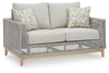 Seton Creek Outdoor Loveseat with Cushion | Gray | Ancho: 148.6cm - Alto: 91.1cm - Prof: 92.1cm