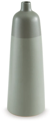 Peerland Vase | Sage Green | Ancho: 12.7cm - Alto: 38.1cm - Prof: 12.7cm
