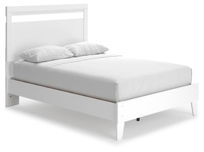 Flannia Full Panel Platform Bed | White | Ancho: 1435.1 - Alto: 1295.4 - Prof : 1993.9