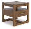 Cabalynn End Table | Light Brown | Ancho: 61.9cm - Alto: 61.9cm - Prof: 61.9cm