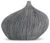 Donya Vase | Antique Black | Ancho: 38.0cm - Alto: 30.0cm - Prof: 10.0cm