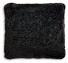 Gariland Pillow (Set of 4) | Black | Ancho: 50.8cm - Alto: 50.8cm - Prof: 15.2cm