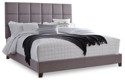 Dolante King Upholstered Bed | Gray | Ancho: 2082.8 - Alto: 1536.7 - Prof : 2216.15 + Base Cama King - Anc 192cm x Lar 200cm x Alt 12cm