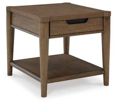 Roanhowe End Table | Brown | Ancho: 61.3cm - Alto: 61.0cm - Prof: 66.0cm