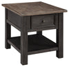 Tyler Creek End Table | Grayish Brown/Black | Ancho: 61.0cm - Alto: 63.8cm - Prof: 68.6cm