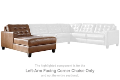Baskove Left-Arm Facing Corner Chaise | Auburn | Ancho: 99.1cm - Alto: 91.4cm - Prof: 185.4cm