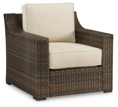 Wellingtons Peak Outdoor Lounge Silla with Cushion