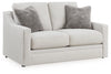 Maitelynn Loveseat | Chalk | Ancho: 157.5cm - Alto: 94.0cm - Prof: 101.6cm