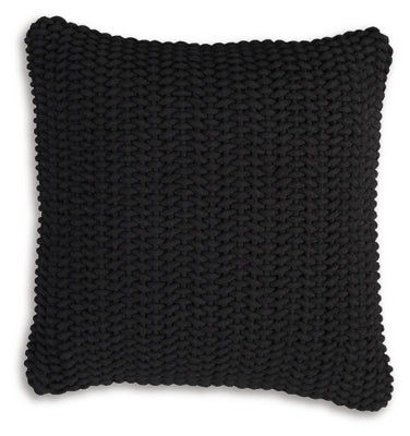 Renemore Pillow (Set of 4) | Black | Ancho: 50.8cm - Alto: 50.8cm - Prof: 17.8cm