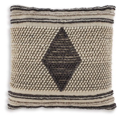 Ricker Pillow (Set of 4) | Gray/Cream | Ancho: 50.8cm - Alto: 50.8cm - Prof: 17.8cm
