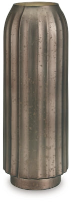 Briarcott Vase | Brown | Ancho: 15.2cm - Alto: 45.1cm - Prof: 15.2cm