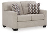Mahoney Loveseat | Pebble | Ancho: 134.6cm - Alto: 94.0cm - Prof: 96.5cm